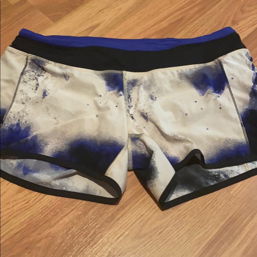 Lulu lemon running shorts